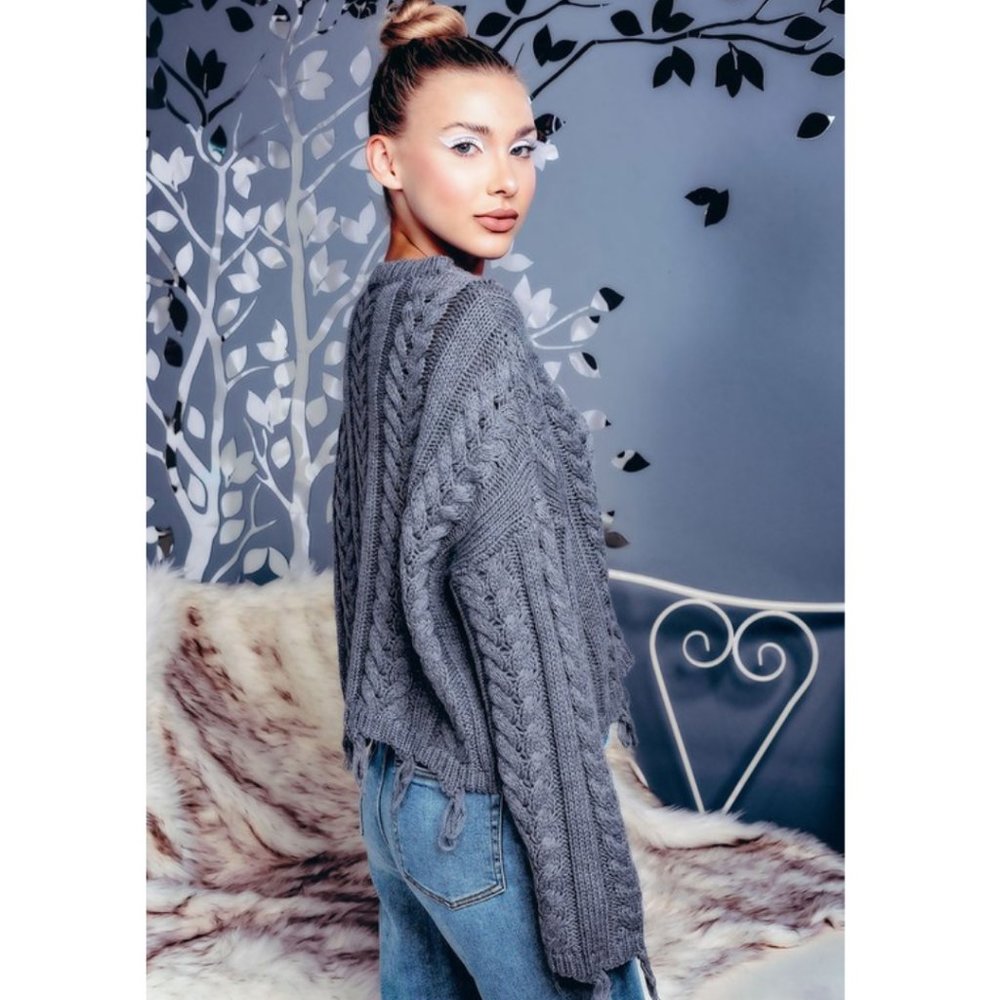 Chunky Cable Knit Sweater Destroyed Hem NWT - Picture 2 of 5